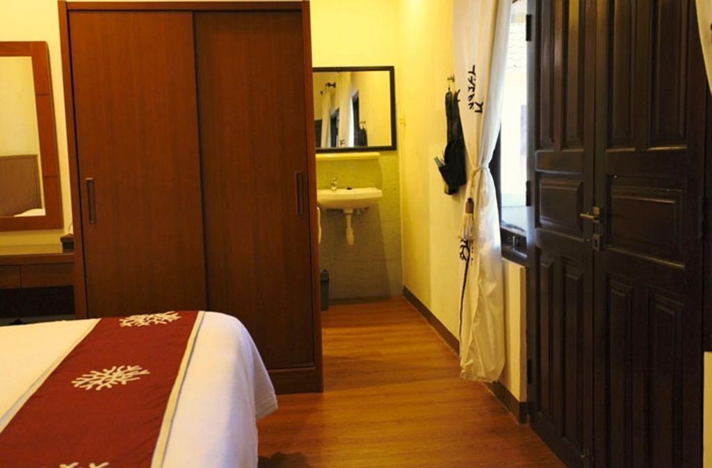 Niramaya Villa Seminyak Zimmer foto